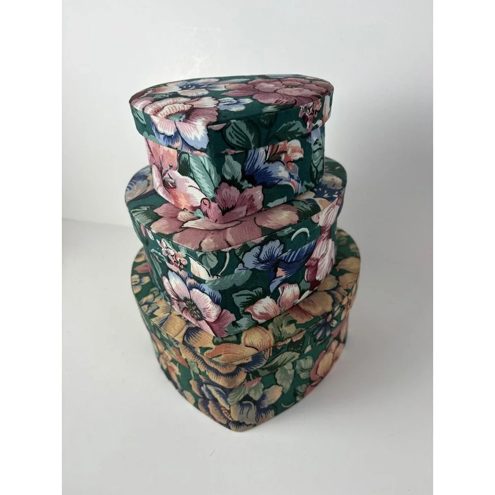 Vintage Floral Chintz Heart Nesting Boxes Set of 3  Cottage-core Nesting